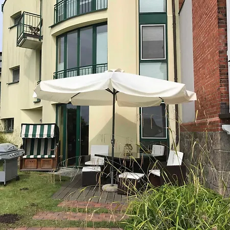 Lotsenstation - De Bootsmann 萨斯尼茨